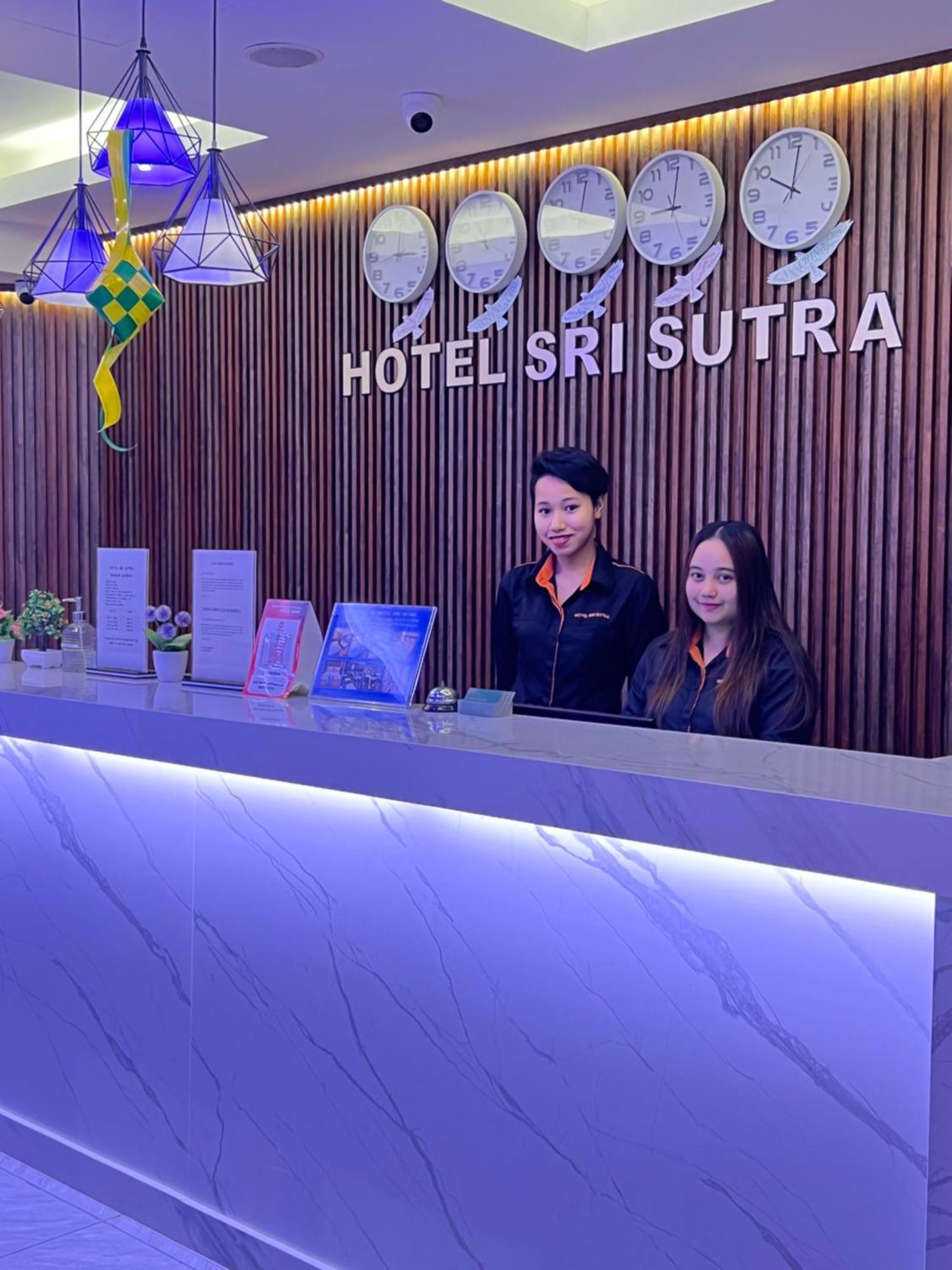 Hotel Sri Sutra เปอตาลิงจายา ภายนอก รูปภาพ